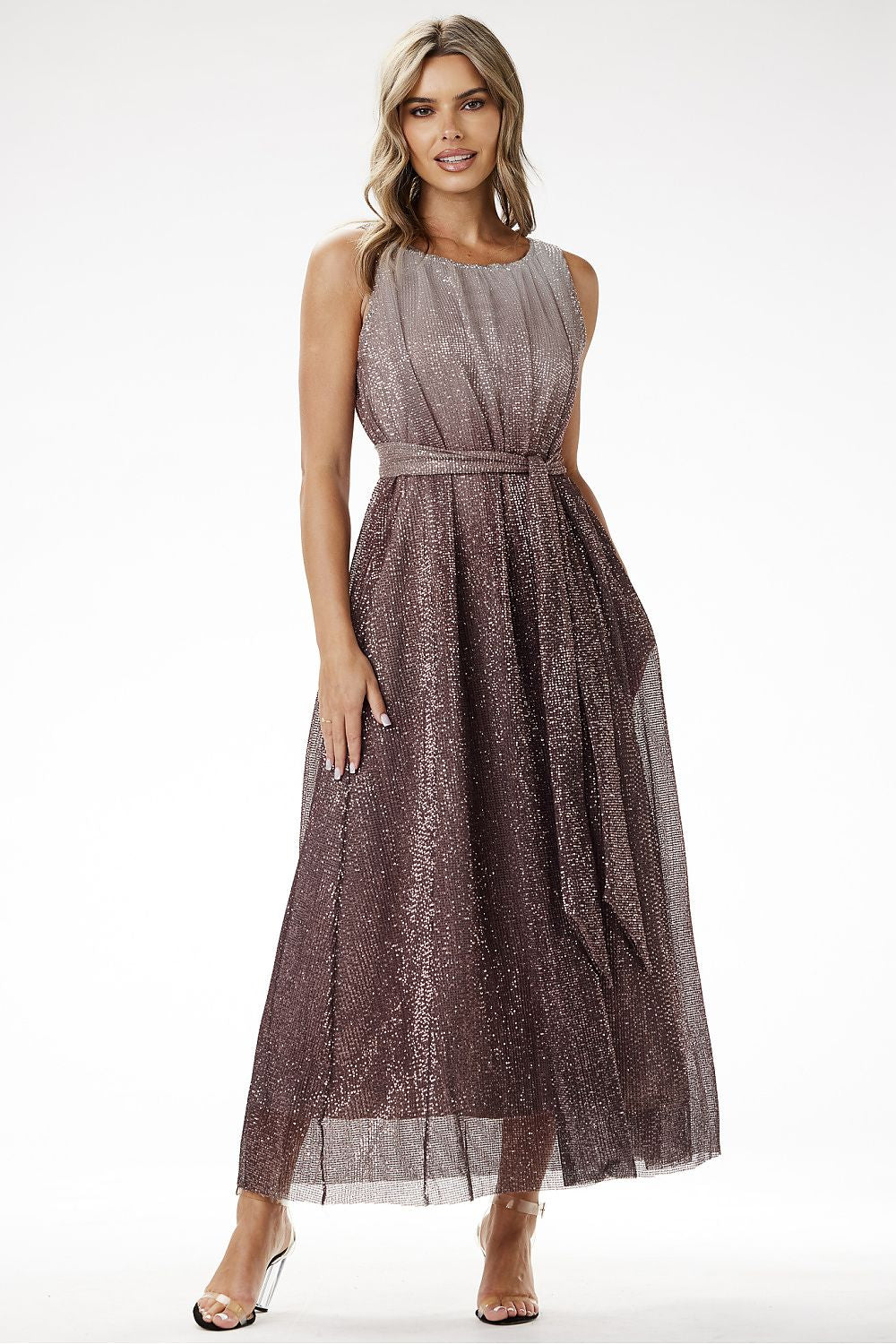 Long dress model 204240 awama