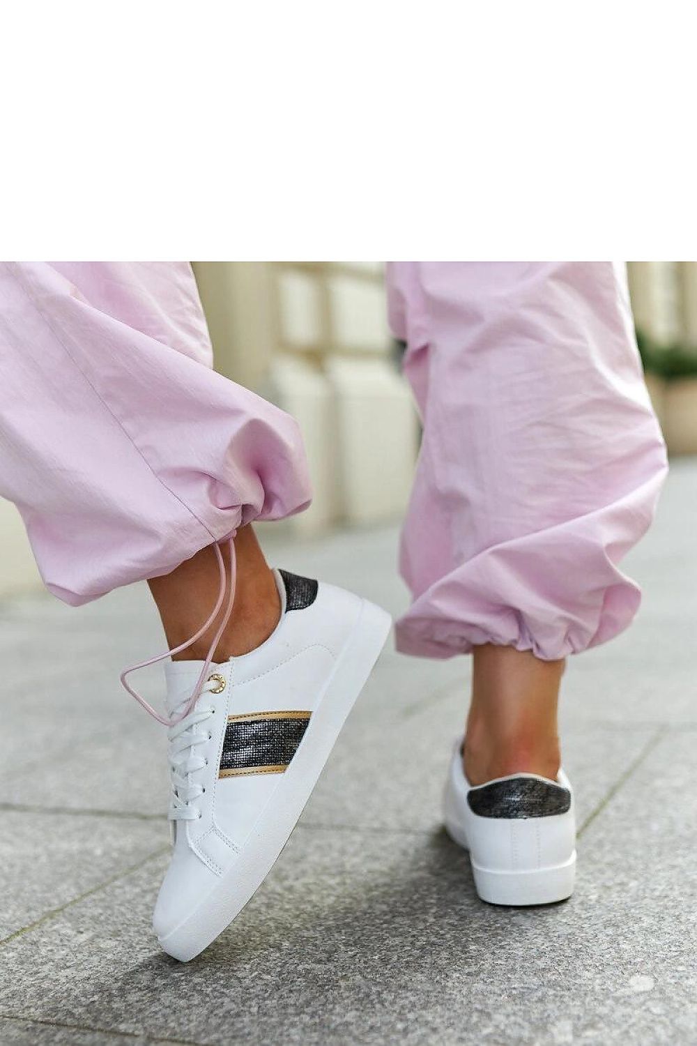 Sneakers model 207302 Solea