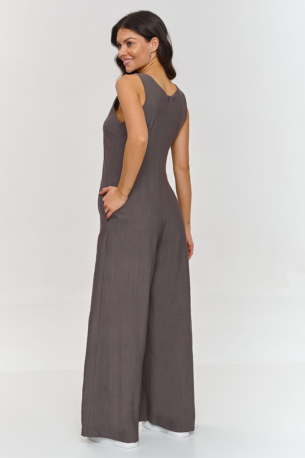 Suit model 212404 Makadamia