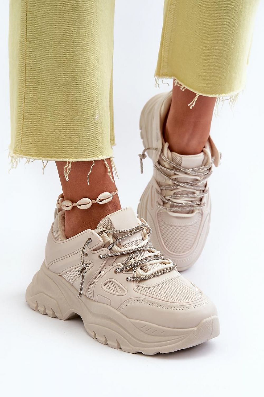  Sport Shoes model 196359 Step in style 