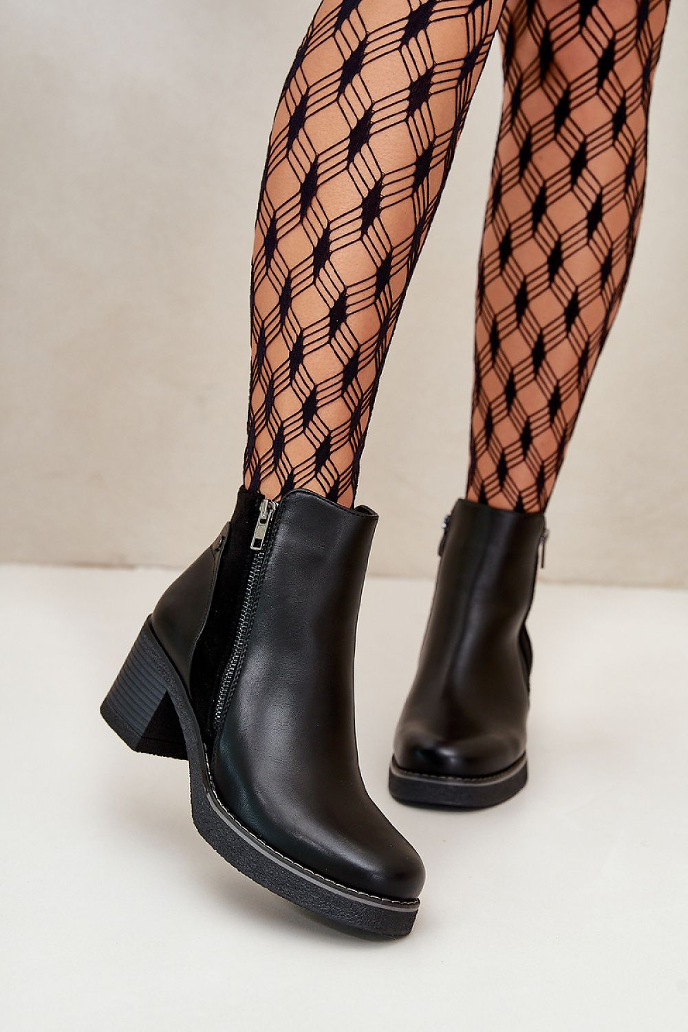  Heel boots model 199291 Step in style 