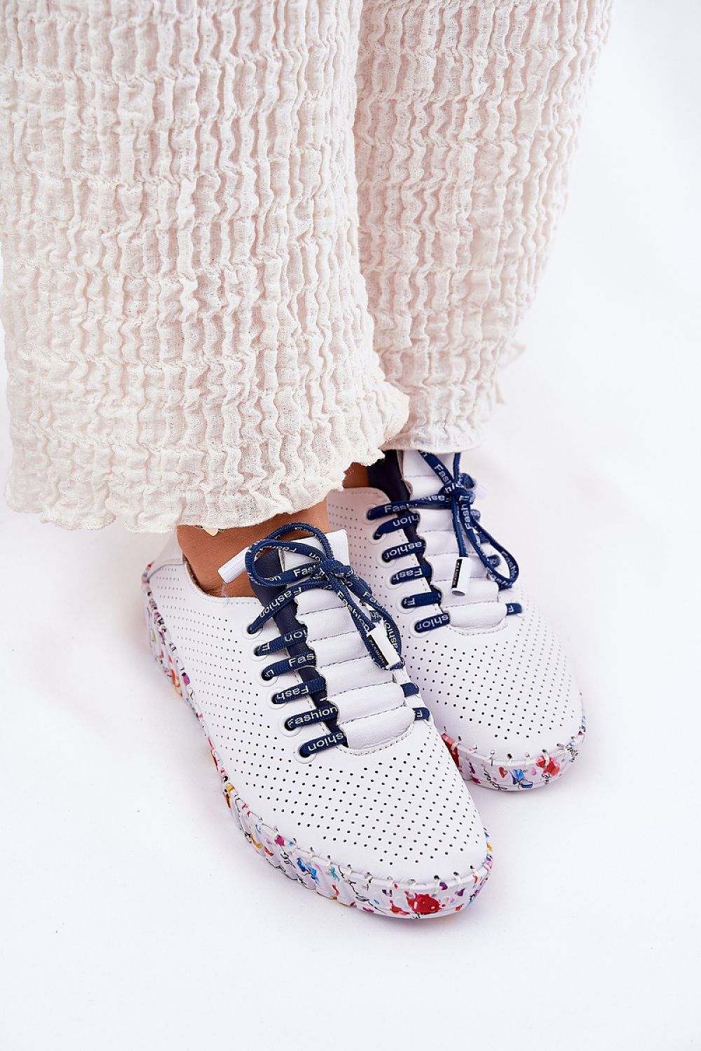  Half shoes model 212556 Step in style 