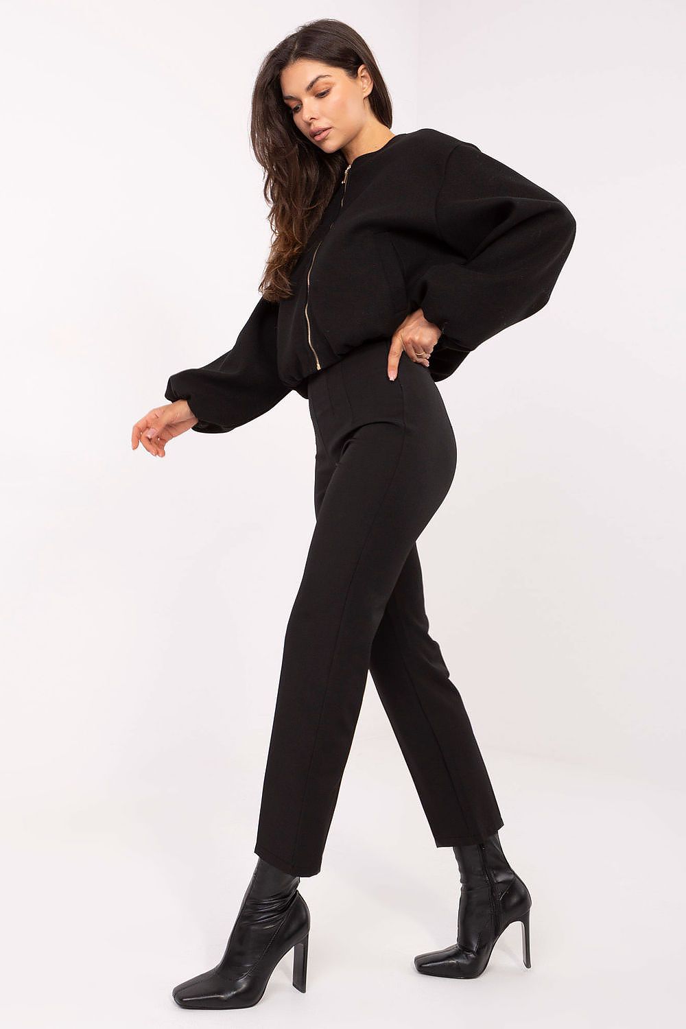  Women trousers model 216747 Rue Paris 