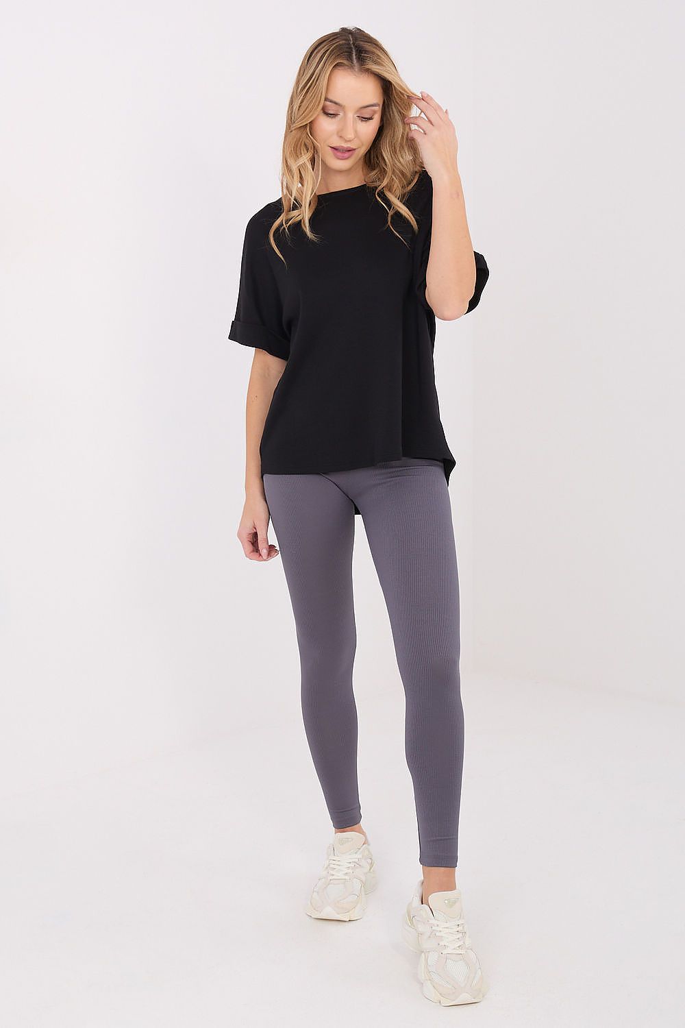  Long leggings model 221811 Relevance 